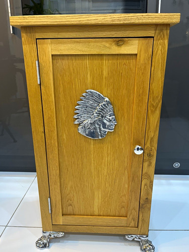 One armed bandit stand - 1, door