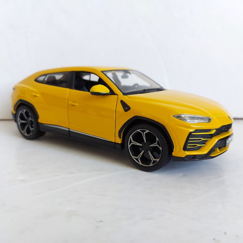 Maisto lamborghini urus - maisto,