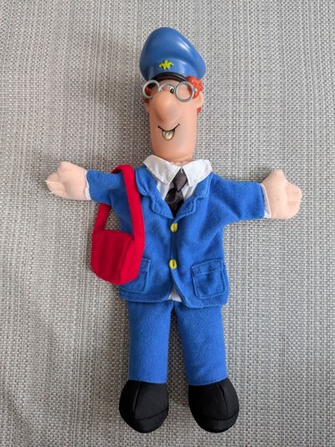 Postman pat vinyl hard headed - postman,