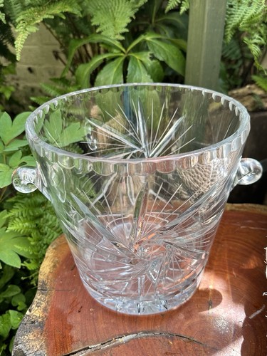 Stunning heavy cut crystal - stunning,