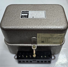 Siemens 1320-30A Measuring Adapter | 220V 5A | 50/60Hz | Test Voltage Unit