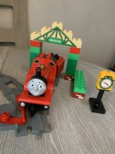 Duplo 5552 James at Knapford