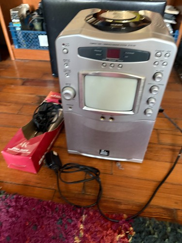 The singing machine karaoke - singing,