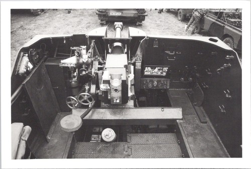 Vtg photo sexton - photo, 25-pounder