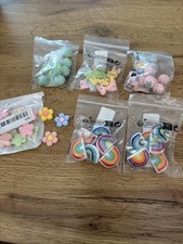 BN 6 X Packs Beads And Charms Crafts Rainbows Flowers Giraffes
