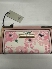 BNWT Ladies Pink Floral RIVER