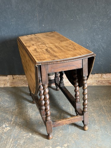 Vintagedining table oak drop - table,