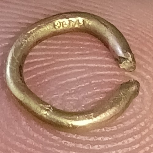 Vintage 375 9ct solid gold - 9.375,