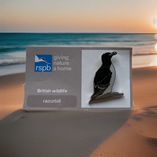 Rspb pin badge razorbill - rspb-pin,