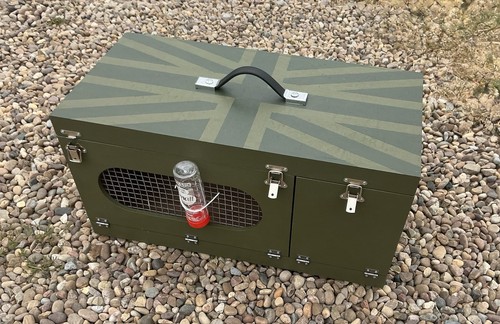Weekend ferret carry box - weekend,