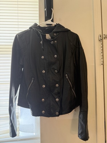 Free people vegan - people, black
