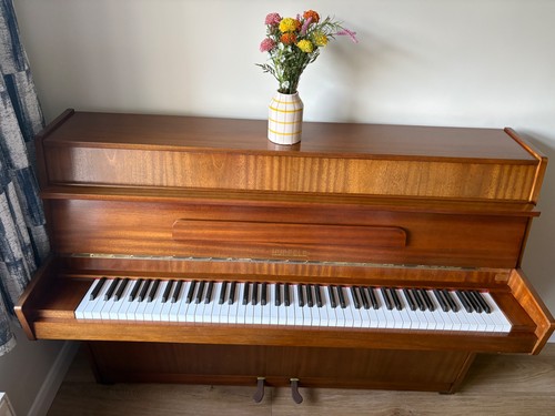 Upright piano hupfeld carmen - -,