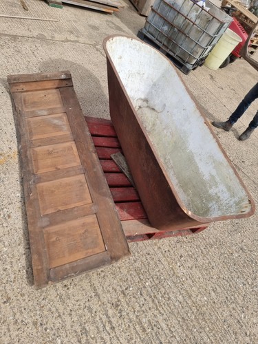 Cast iron bath tub - iron,