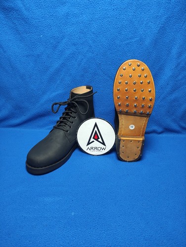 Handmade matte black leather - black,