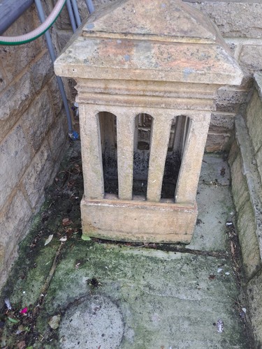 Chimney pot - ,