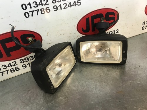 Pair halogen lamps - of,