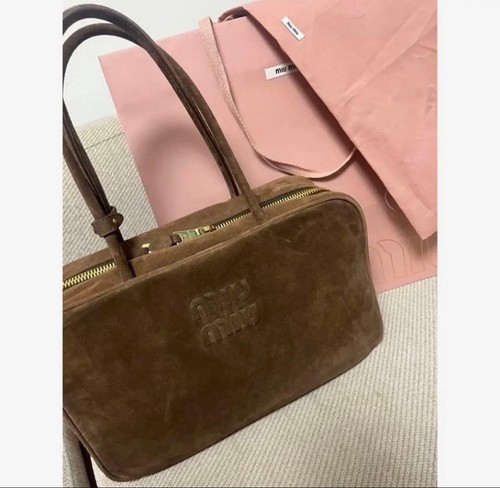 Miumiu suede bow - miumiu,