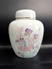 Japan Style Porcelain Iris