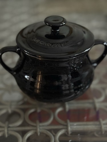 Creuset soup bowl and - le, lid