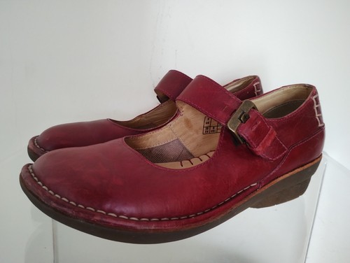 Martens dark burgundy - dark, red
