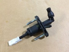 VAUXHALL ASTRA J MK6 GENUINE CLUTCH MASTER CYLINDER 55561916 55579998
