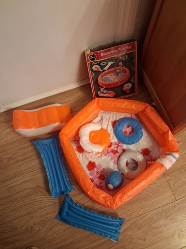 Vintage sindy swimmung pool - vintage,