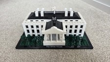 LEGO ARCHITECTURE: The White