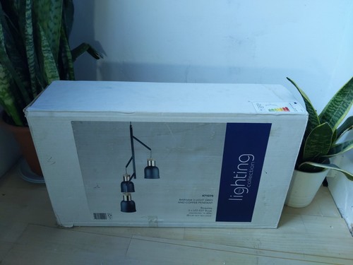 Nwt barham light - barham,