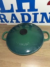 Le Creuset Round 22 Casserole / Bouillabasse / Soup Pot / Dish  *Racing Green*