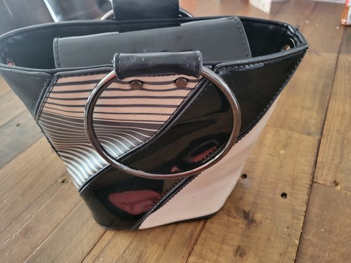 Faith handbag