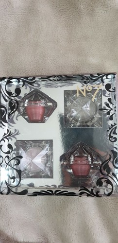 No7 lip and body shimmer - lip,
