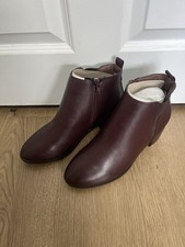 New Evan’s Women’s Amira