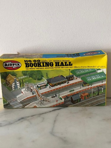 Airfix booking hall - oo/ho,