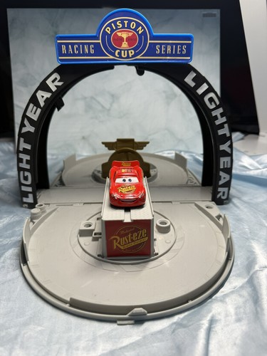 Disney pixar cars piston - pixar,