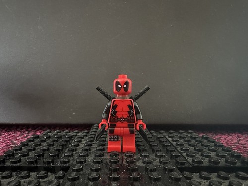 Lego deadpool minifigure - lego,