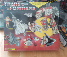 NEW Transformaiton Robot G1