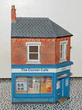Bachmann Scenecraft 44-230 OO Low Relief Corner Cafe (965)