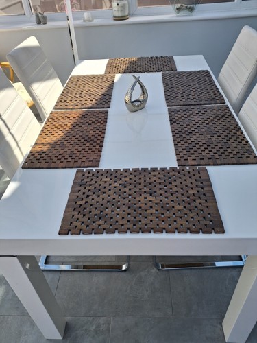 Set table placemats of - table,