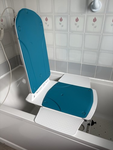 Electric corded bath - bath, with