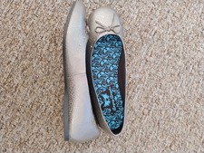 Ladies Pewter Ballerina Style
