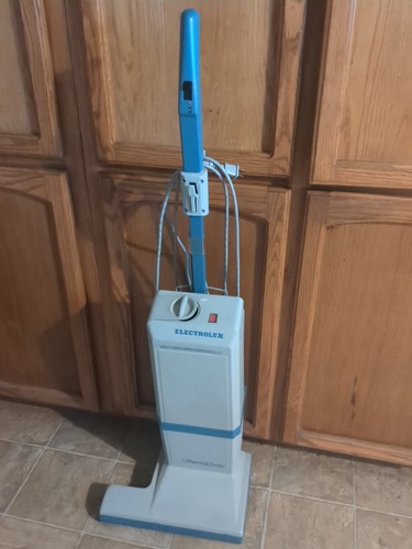 Vintage electrolux regency - electrolux,