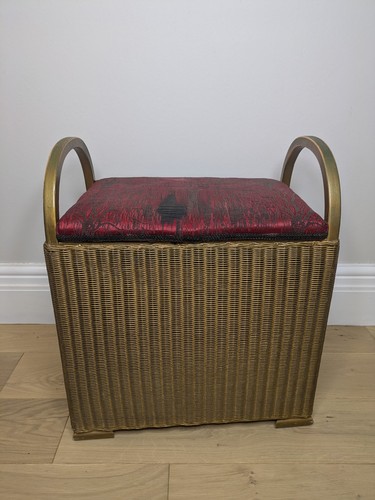 Vintage lloyd loom - loom, "lusty"
