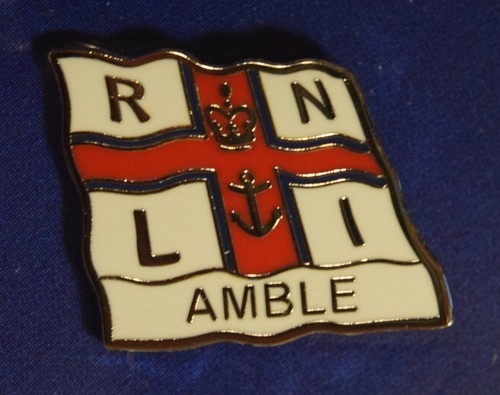 Amble rnli i lifeboat - r,