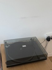 Pro-Ject Essential Turntable (Black)