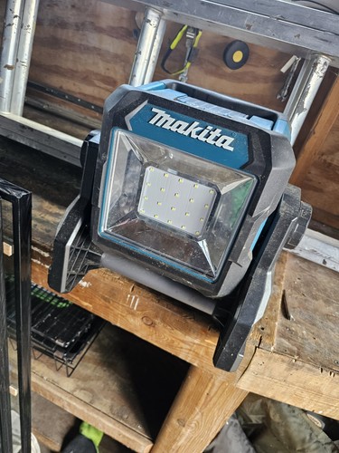 Makita ml003g 40v max xgt - ml003g,