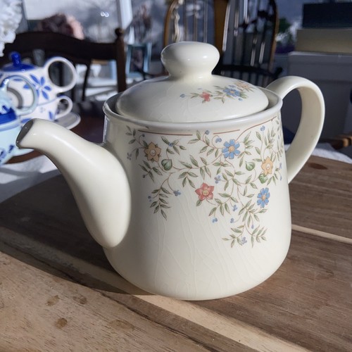 Bhs country garland teapot - bhs,