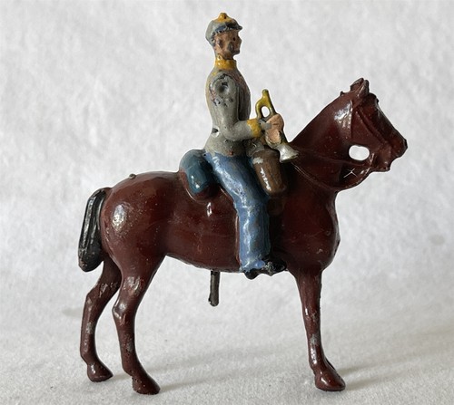 Vintage toy soldier britains - soldier,