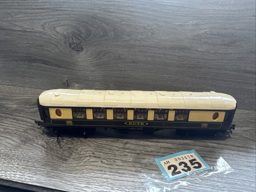 Triang pullman coach gauge - pullman,
