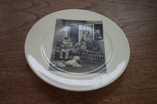 Royal family plate - plate, in