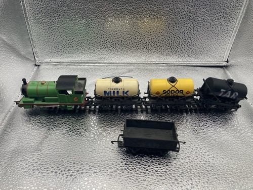 Hornby percy and trucks - and, 4